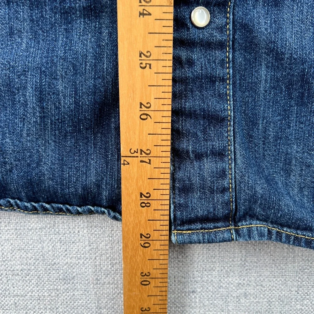 Levis Denim Western Pearl Snap Shirt Mens Large Medium Wash Distressed Sawtooth
